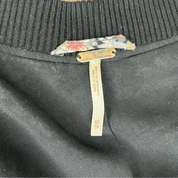 Free People Oversized Blue and purple Floral Jacquard  Full Zip Jacket Size XS - Picture 10 of 11